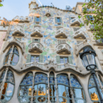 fachada casa battlo