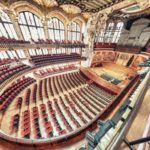 Perspectiva desde el escenario principal del Palau de la Música