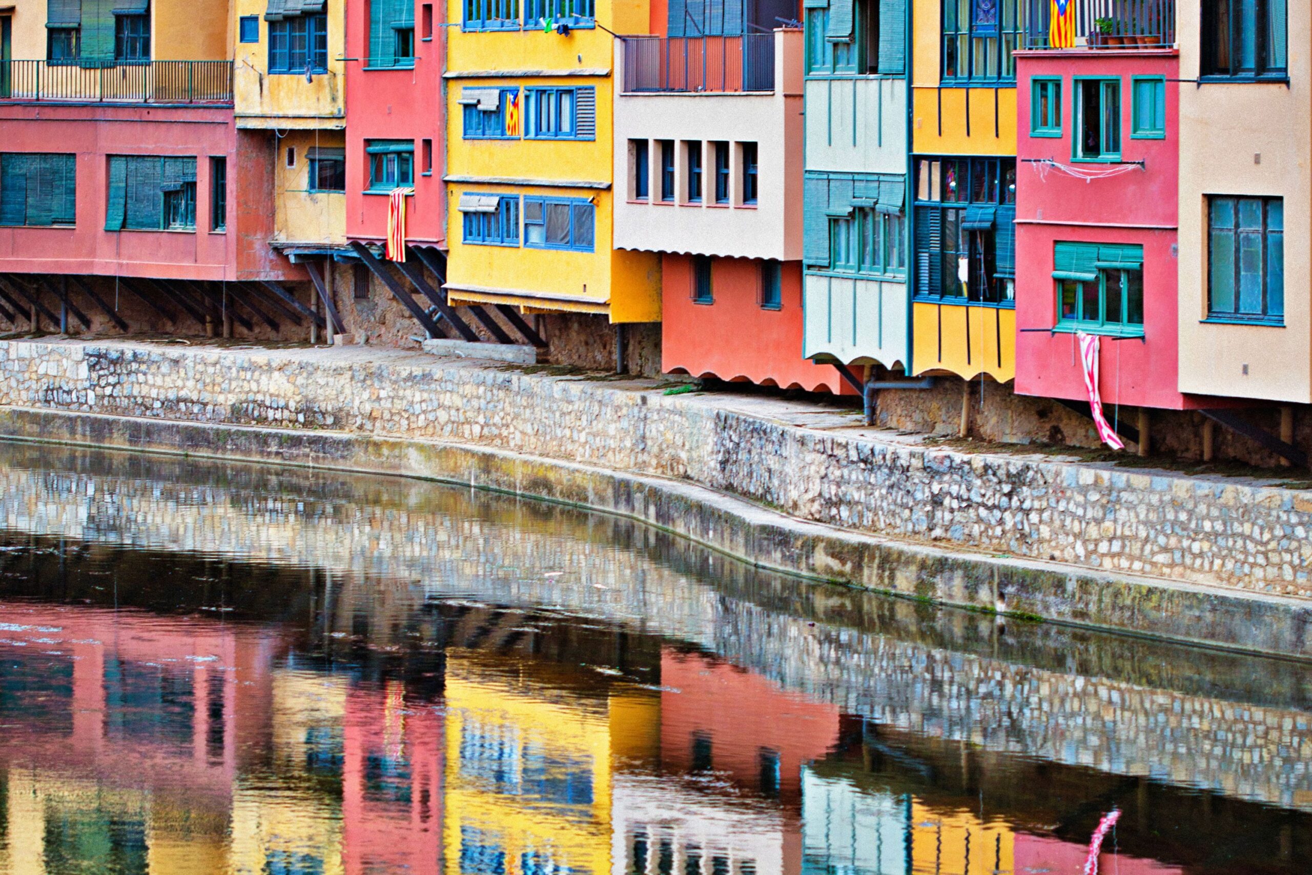 Girona: Cathedral, Old Town & Jewish Quarter Walking Tour - Image 5
